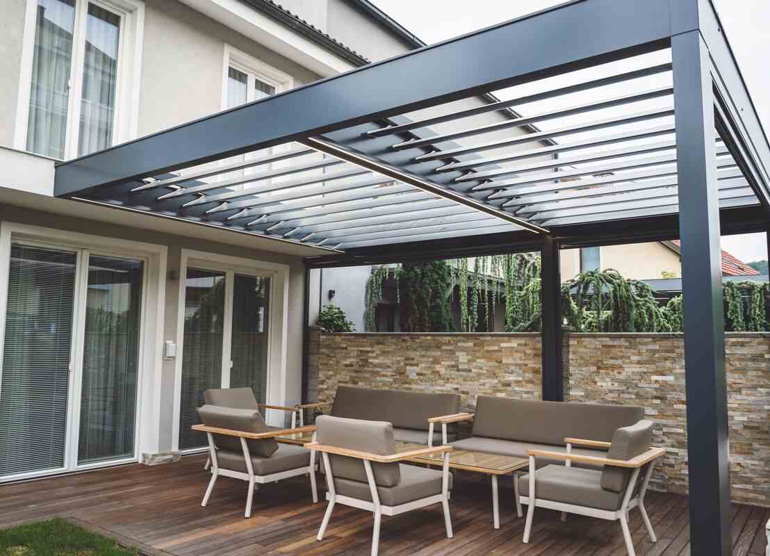 Pergola bioclimatique Brustor