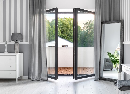 Porte-fenêtre alu gris anthracite